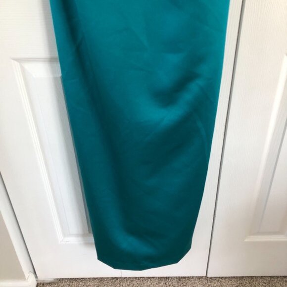 David's Bridal Teal V-Neck Sleeveless Satin Bridesmaid Dress Style #81047 - Picture 8 of 12